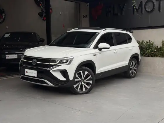 VOLKSWAGEN TAOS 1.4 250 TSI TOTAL FLEX HIGHLINE AUTOMÁTICO