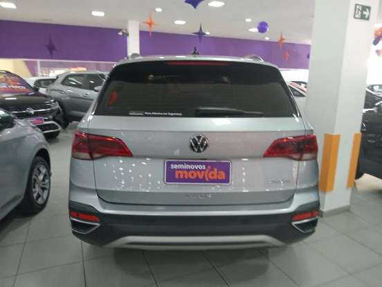 VOLKSWAGEN-TAOS-2025
