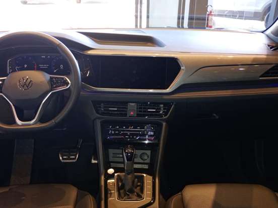 VOLKSWAGEN-TAOS-1.4 250 TSI TOTAL FLEX HIGHLINE AUTOMÁTICO VOLKSWAGEN-TAOS-2024