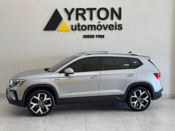 VOLKSWAGEN TAOS 1.4 250 TSI TOTAL FLEX HIGHLINE AUTOMÁTICO