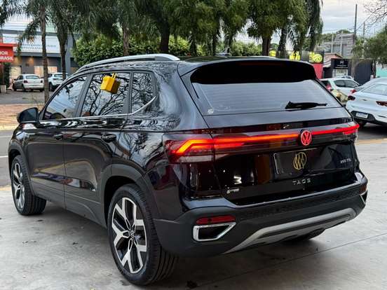 VOLKSWAGEN-TAOS-1.4 250 TSI TOTAL FLEX HIGHLINE AUTOMÁTICO VOLKSWAGEN-TAOS-2025