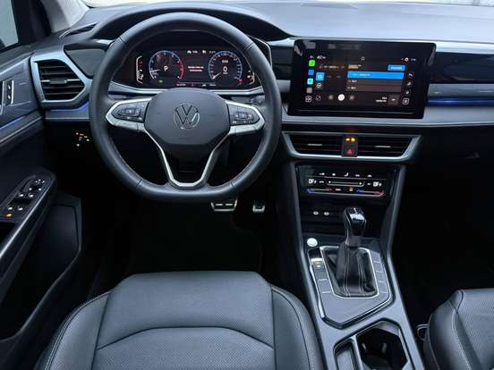 VOLKSWAGEN-TAOS-2025