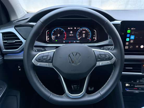 VOLKSWAGEN-TAOS-2025