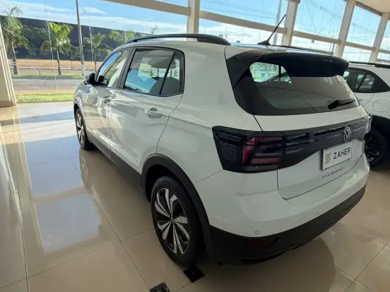 VOLKSWAGEN-T-CROSS-1.0 200 TSI TOTAL FLEX AUTOMÁTICO VOLKSWAGEN-T-CROSS-2022
