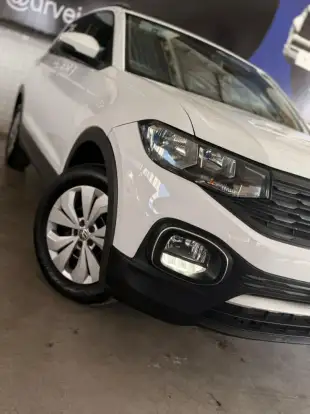 VOLKSWAGEN-T-CROSS-2019