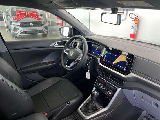 VOLKSWAGEN-T-CROSS-2025