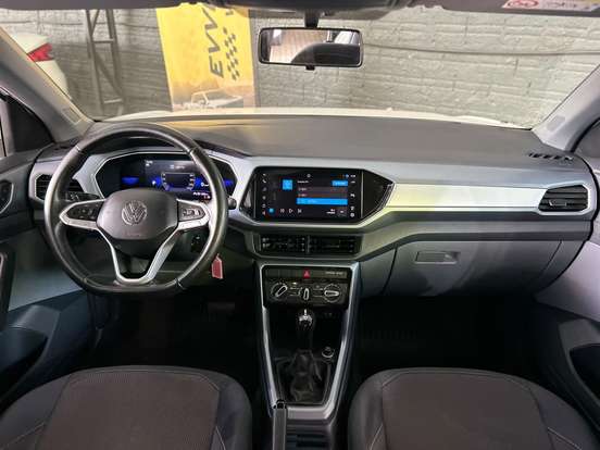 VOLKSWAGEN-T-CROSS-1.0 200 TSI TOTAL FLEX AUTOMÁTICO VOLKSWAGEN-T-CROSS-2022