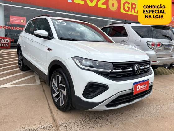 VOLKSWAGEN T-CROSS 1.0 200 TSI TOTAL FLEX COMFORTLINE AUTOMÁTICO