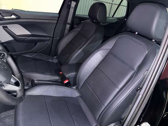 VOLKSWAGEN-T-CROSS-2024