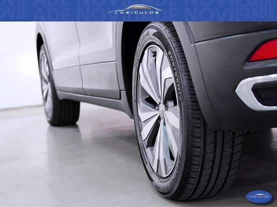 VOLKSWAGEN-T-CROSS-2019