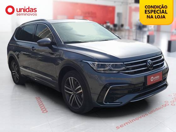 VOLKSWAGEN TIGUAN 2.0 300 TSI GASOLINA ALLSPACE R-LINE AUTOMÁTICO