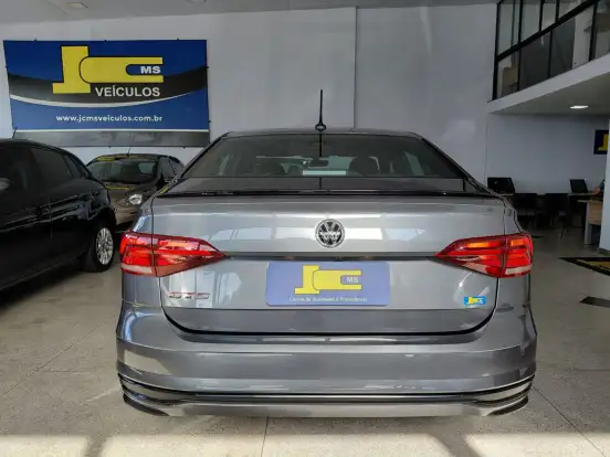 VOLKSWAGEN-VIRTUS-2019