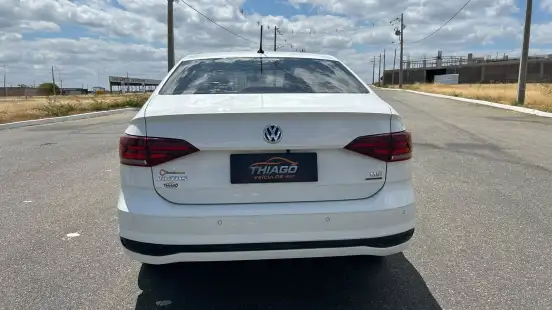 VOLKSWAGEN-VIRTUS-2019