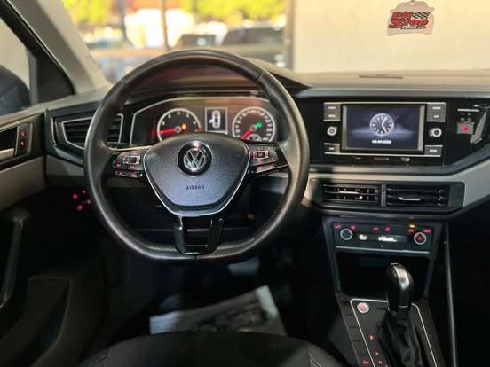VOLKSWAGEN-VIRTUS-2019