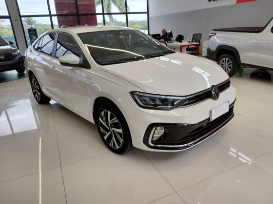 VOLKSWAGEN VIRTUS 1.0 200 TSI HIGHLINE AUTOMÁTICO