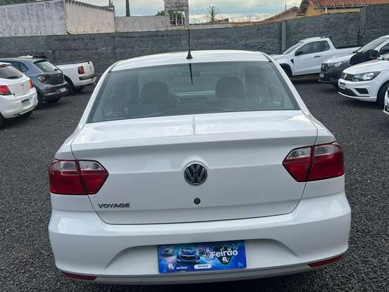 VOLKSWAGEN-VOYAGE-1.0 12V MPI TOTALFLEX 4P MANUAL VOLKSWAGEN-VOYAGE-2022