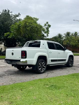 VOLKSWAGEN AMAROK 3.0 V6 TDI DIESEL EXTREME CD 4MOTION AUTOMÁTICO