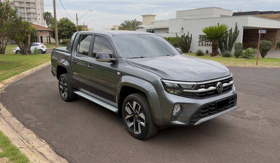 VOLKSWAGEN AMAROK 3.0 V6 TDI DIESEL EXTREME CD 4MOTION AUTOMÁTICO