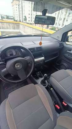 VOLKSWAGEN-CROSSFOX-2009