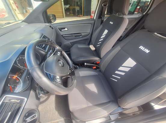 VOLKSWAGEN-FOX-1.6 MSI RUN 8V FLEX 4P MANUAL VOLKSWAGEN-FOX-2017