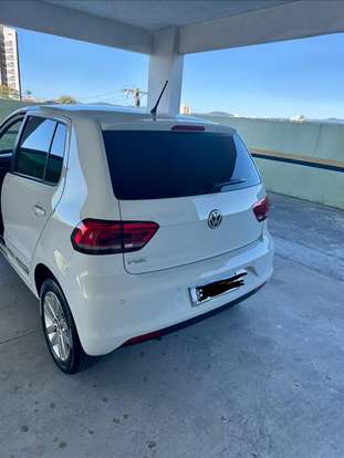 VOLKSWAGEN-FOX-1.6 MSI TOTAL FLEX CONNECT 4P MANUAL VOLKSWAGEN-FOX-2020