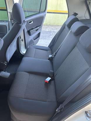 VOLKSWAGEN-FOX-2020