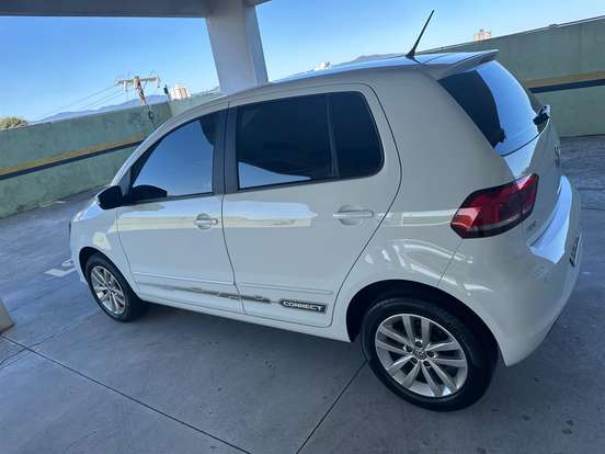 VOLKSWAGEN-FOX-1.6 MSI TOTAL FLEX CONNECT 4P MANUAL VOLKSWAGEN-FOX-2020