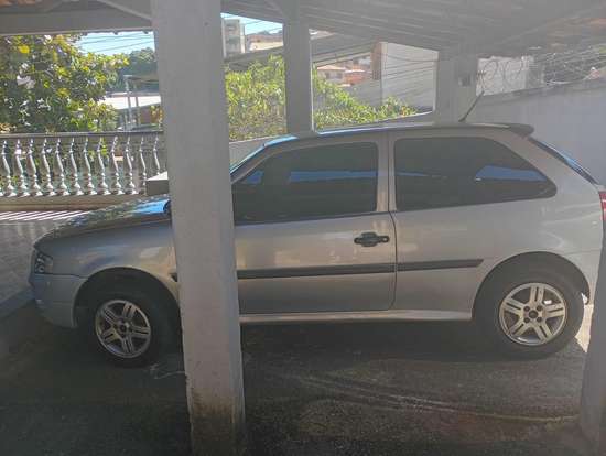 VOLKSWAGEN-GOL-2010