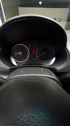 VOLKSWAGEN-GOL-2013