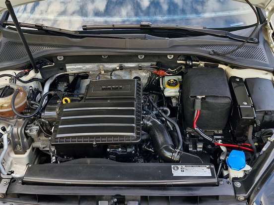 VOLKSWAGEN-GOLF-1.6 MSI COMFORTLINE 16V TOTAL FLEX 4P TIPTRONIC VOLKSWAGEN-GOLF-2015