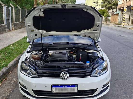 VOLKSWAGEN-GOLF-1.6 MSI COMFORTLINE 16V TOTAL FLEX 4P TIPTRONIC VOLKSWAGEN-GOLF-2015