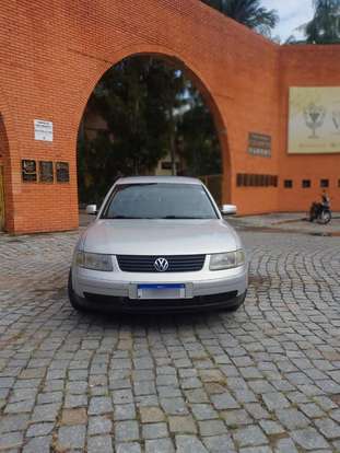 VOLKSWAGEN-PASSAT-1998