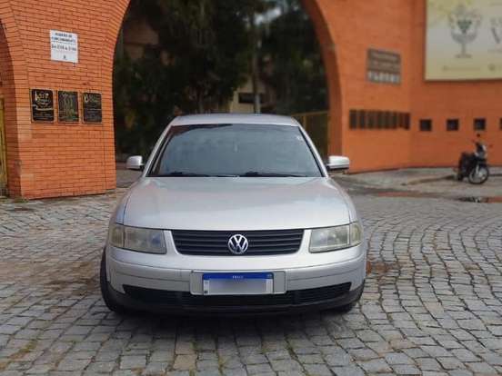 VOLKSWAGEN-PASSAT-1.8 20V TURBO GASOLINA 4P AUTOMÁTICO VOLKSWAGEN-PASSAT-1998