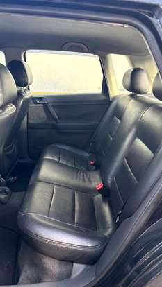 VOLKSWAGEN-POLO-2006