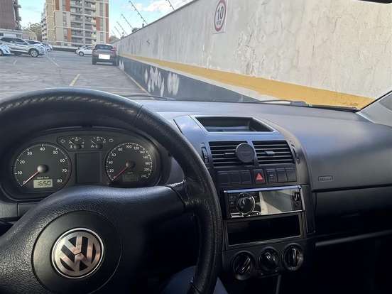 VOLKSWAGEN-POLO-1.6 MI 8V FLEX 4P MANUAL VOLKSWAGEN-POLO-2006