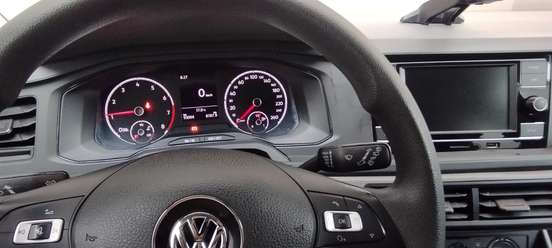VOLKSWAGEN-POLO-2019