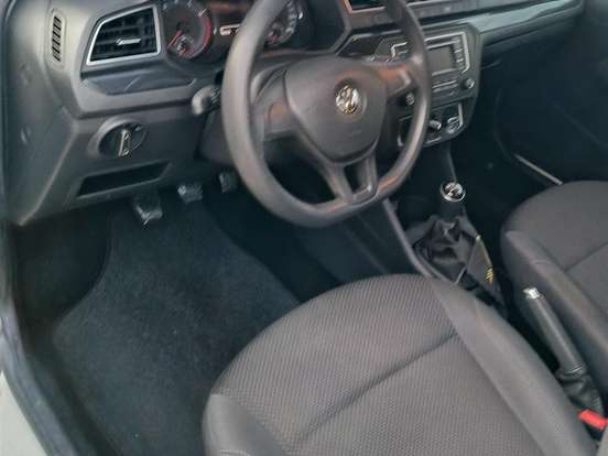 VOLKSWAGEN-SAVEIRO-1.6 MSI TRENDLINE CS 8V FLEX 2P MANUAL VOLKSWAGEN-SAVEIRO-2021