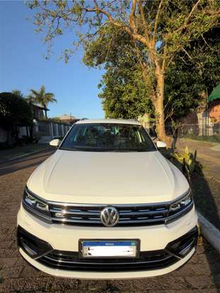 VOLKSWAGEN-TIGUAN-2018
