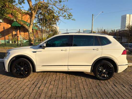 VOLKSWAGEN-TIGUAN-2.0 350 TSI GASOLINA ALLSPACE R-LINE 4MOTION DSG VOLKSWAGEN-TIGUAN-2018