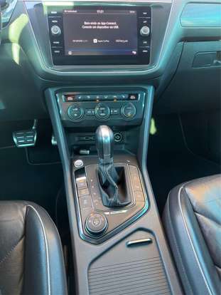 VOLKSWAGEN-TIGUAN-2018