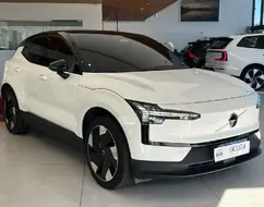 VOLVO EX30 69 KW ELÉTRICO PLUS VOLVO EX30 69 KW ELÉTRICO PLUS