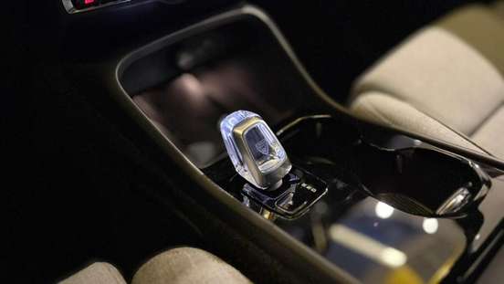 VOLVO-EX40-P6 RECHARGE ELECTRIC PLUS VOLVO-EX40-2025