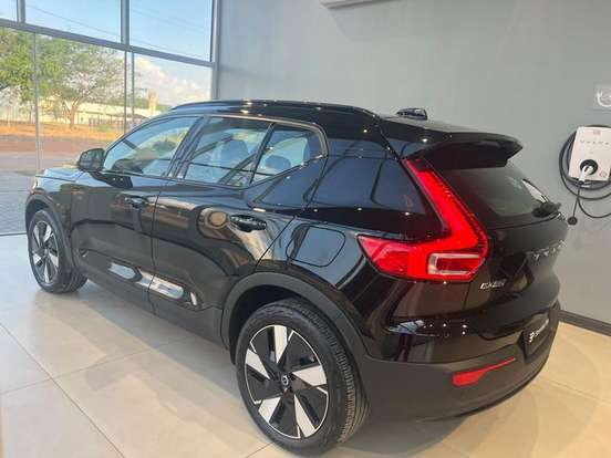 VOLVO-EX40-P6 RECHARGE ELECTRIC PLUS VOLVO-EX40-2025
