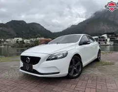VOLVO V40 2.0 T4 KINETIC GASOLINA 4P AUTOMÁTICO VOLVO V40 2.0 T4 KINETIC GASOLINA 4P AUTOMÁTICO