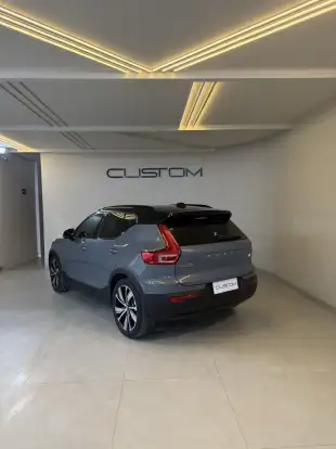 VOLVO-XC40-1.5 T5 RECHARGE R-DESIGN GEARTRONIC VOLVO-XC40-2021
