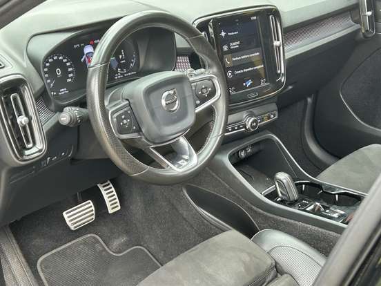 VOLVO-XC40-1.5 T5 RECHARGE R-DESIGN GEARTRONIC VOLVO-XC40-2020