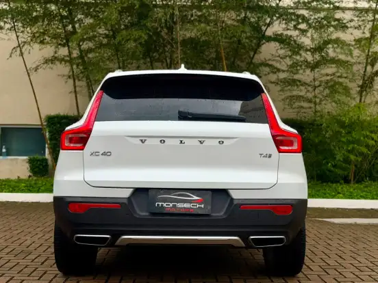 VOLVO-XC40-2.0 T4 GASOLINA INSCRIPTION GEARTRONIC VOLVO-XC40-2019