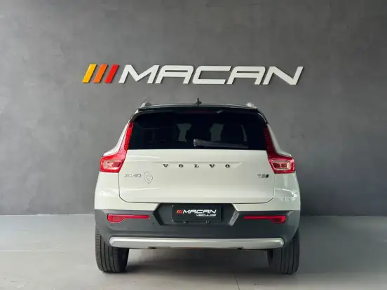 VOLVO-XC40-2.0 T5 GASOLINA MOMENTUM AWD GEARTRONIC VOLVO-XC40-2018