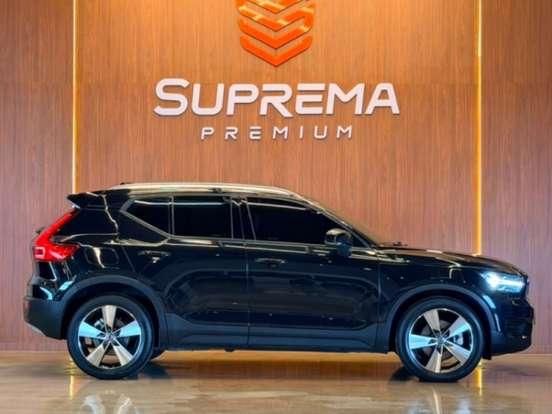 VOLVO-XC40-2.0 T5 GASOLINA MOMENTUM AWD GEARTRONIC VOLVO-XC40-2020