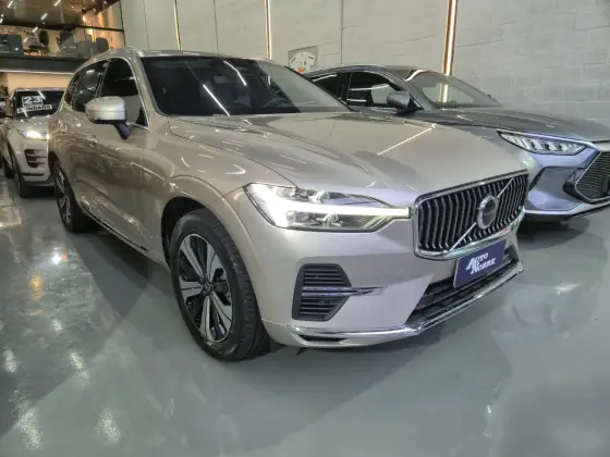 VOLVO XC60 2.0 T8 RECHARGE PLUS AWD GEARTRONIC